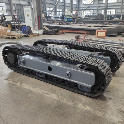 Chassis di pista di gomma per perforazione e frantumazione